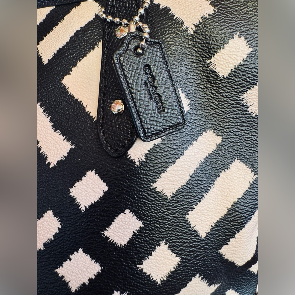 Coach Black and Cream Patterned Tote - Picture 7 of 16